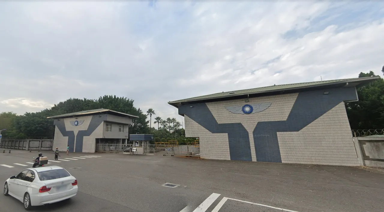 謝長延表示，若軍方評估由松指部進出可提升安全性，屬於合理安排。翻攝google map