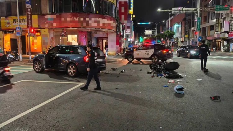 警方到場釐清事故原因。翻攝畫面