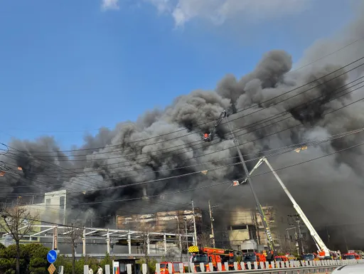 韓國大田汽車工廠火災53人受傷　大量鈉致滅火困難