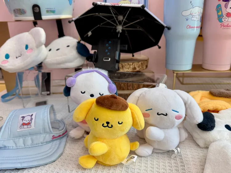 7-ELEVEN「三麗鷗一起狗狗GO-三狗系列」商品。莊偉祺攝