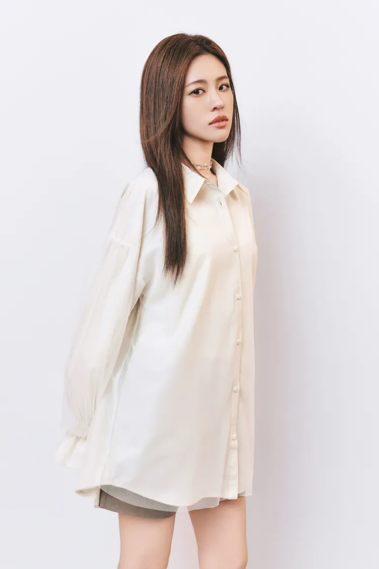 張語噥展現高超演技，哭戲收放自如。索尼音樂提供