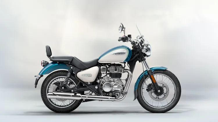 Meteor 350 Aurora Retro Green極光綠。業者提供