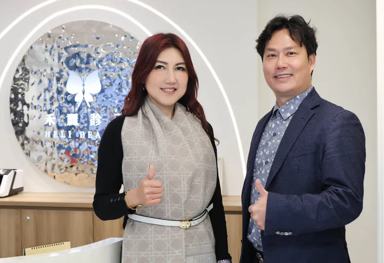 禾麗診所董事長林志彥（右）、可若夫生技馬淑娟董事長。禾麗醫美集團提供