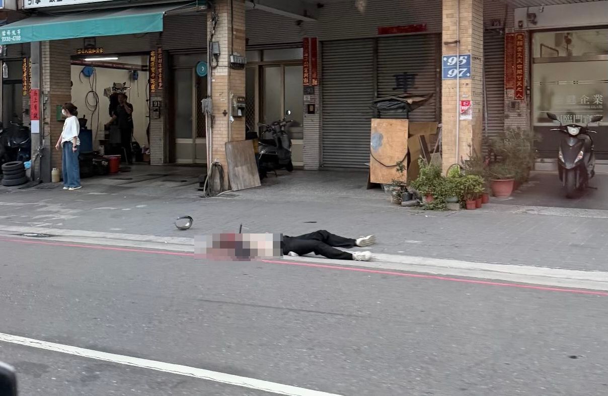 台中恐怖情殺!20歲女「頸部插刀」倒路邊慘死 嫌犯撞車落網