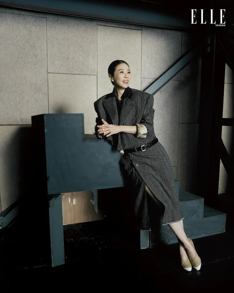 謝盈萱拍攝《ELLE》封面。《ELLE》國際中文版提供