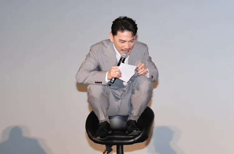 阿Ken立刻「戲精」上身，化身《魔戒》中的「咕嚕」。莊宗達攝