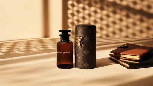 夕陽入香～LV全新Ambre Levant　捕捉中東「黃金時刻」的琥珀暖意