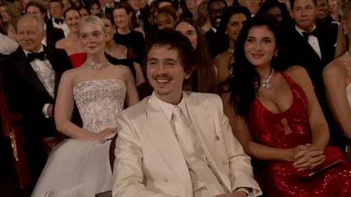 奧斯卡｜甜茶失言遭調侃　尷尬笑表情全被拍