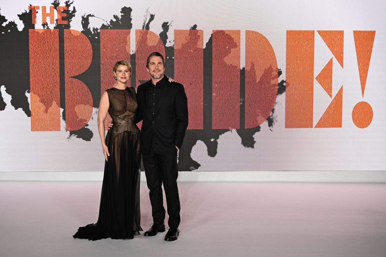 潔西伯克利奪影后 蝙蝠俠深情告白新娘