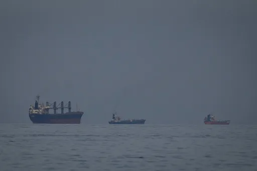 放行油輪通過荷莫茲海峽？傳伊朗開1條件「便宜了這國」