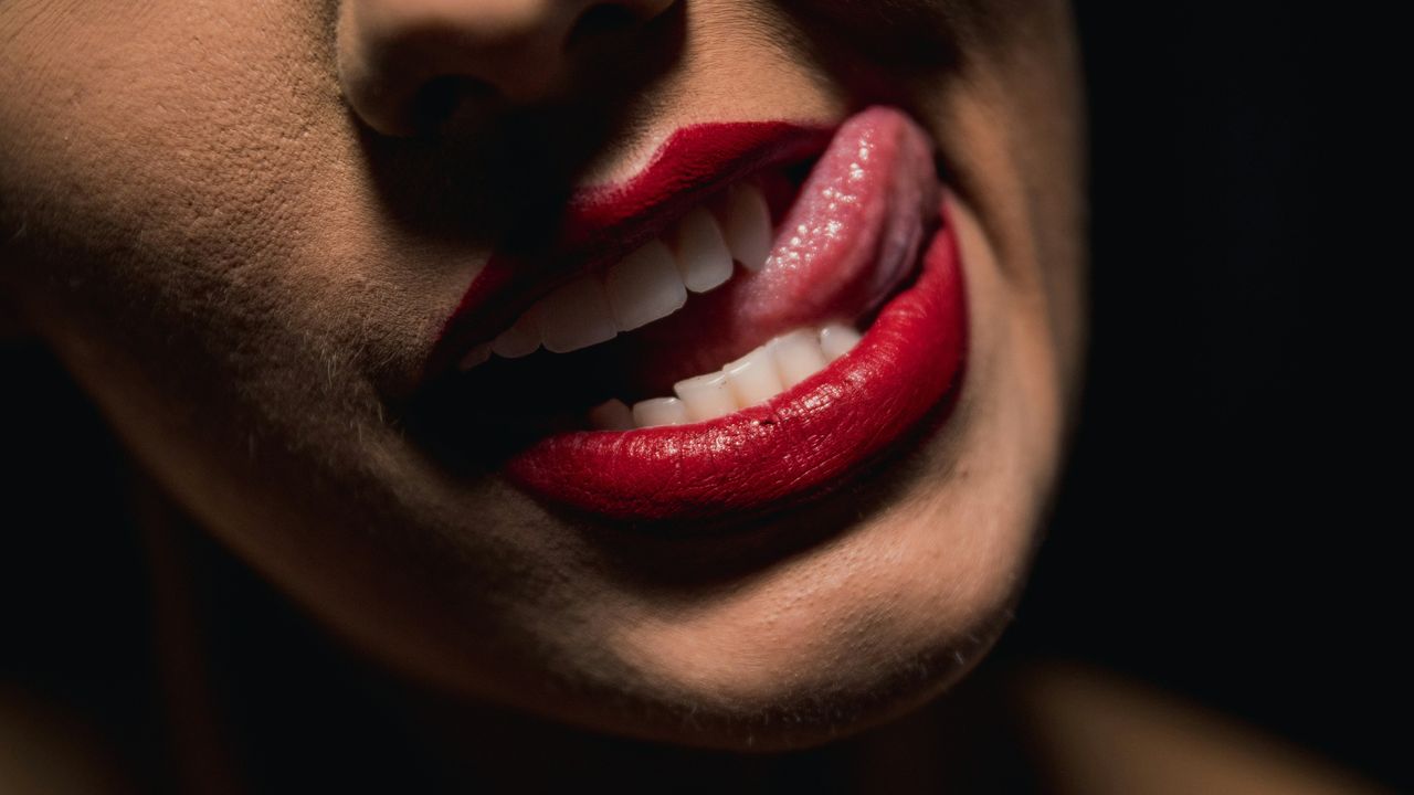 企業公告開除女副總 「在辦公室公然偷吃」嚴重影響工作風氣