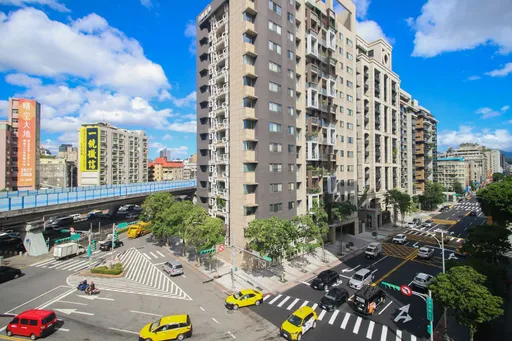 臨路與否單價落差大　松山萬華房價整整差2成