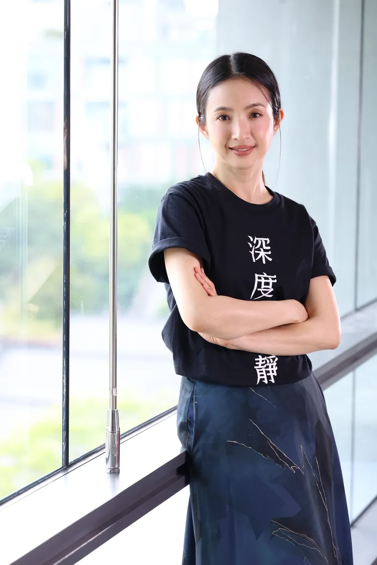 林依晨。莊宗達攝