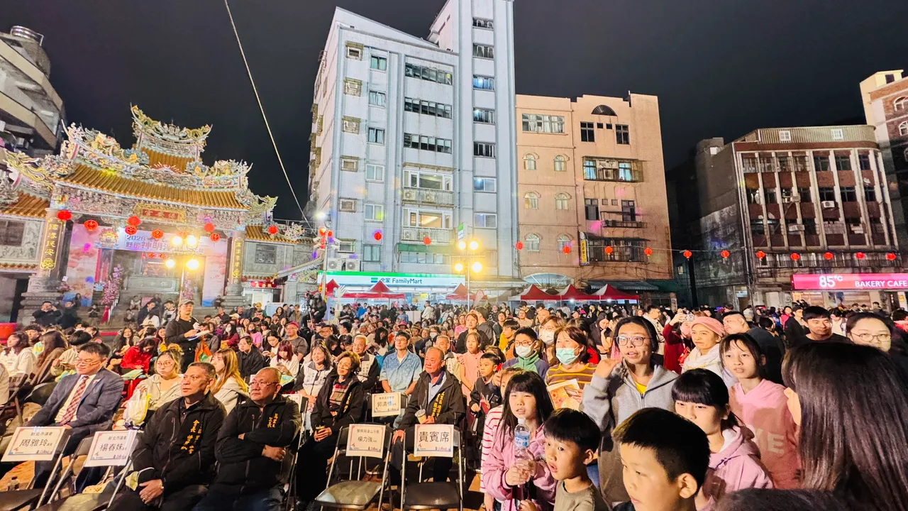 現場湧入大批人潮同樂。公所提供