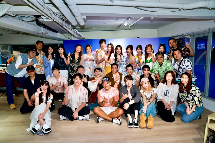 白家綺夫妻人緣好，超過30星友前來力挺。民視提供