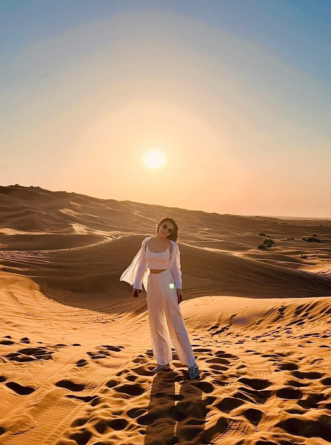 艾莉絲暢遊杜拜，留下倩影。翻攝艾莉絲IG