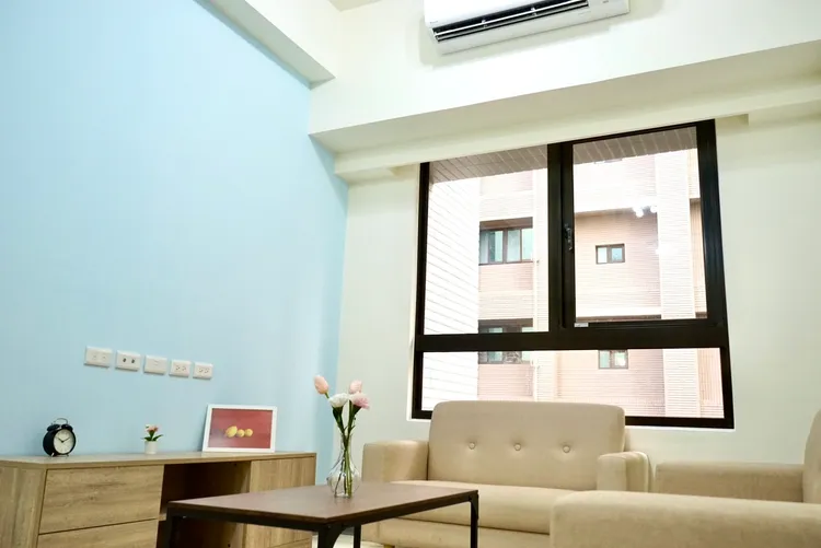 新北市三重區「富貴好室」社會住宅客廳。邱筠媜攝