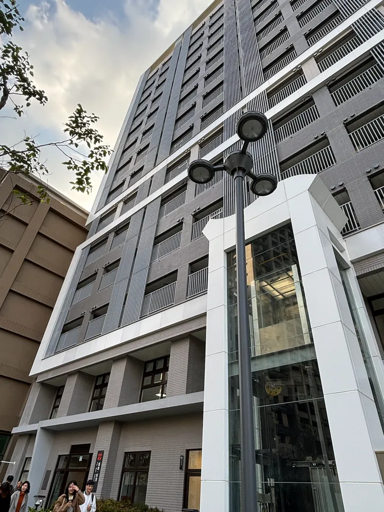 新北市三重區「富貴好室」社會住宅外觀。邱筠媜攝