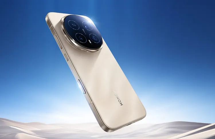 榮耀旗艦機Magic8 Pro訴求業界頂級的AI 2億像素潛望長焦鏡頭、7100mAh大電池，在中國建議售價約台幣27195元。圖片取自榮耀官網