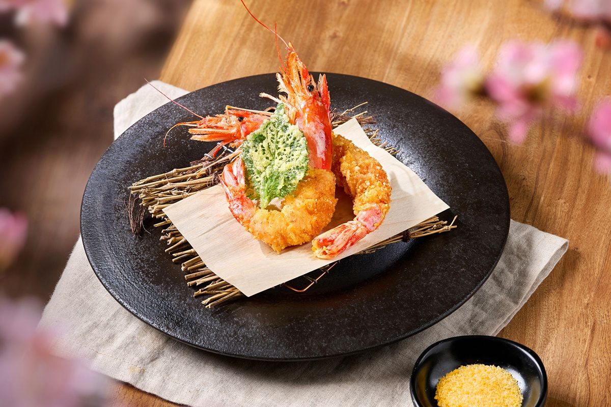 春日海味鮮甜登場 藝奇款待天使紅蝦、 陶板屋贈酥炸魷魚