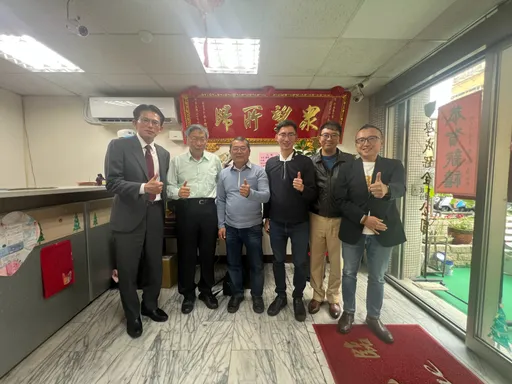 不選了！與柯文哲密談初選　「國民黨老將之子」退出新北議員選舉