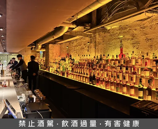 台北Lounge Bar「異塵」一開35年　美食加調酒重新定義台北夜生活