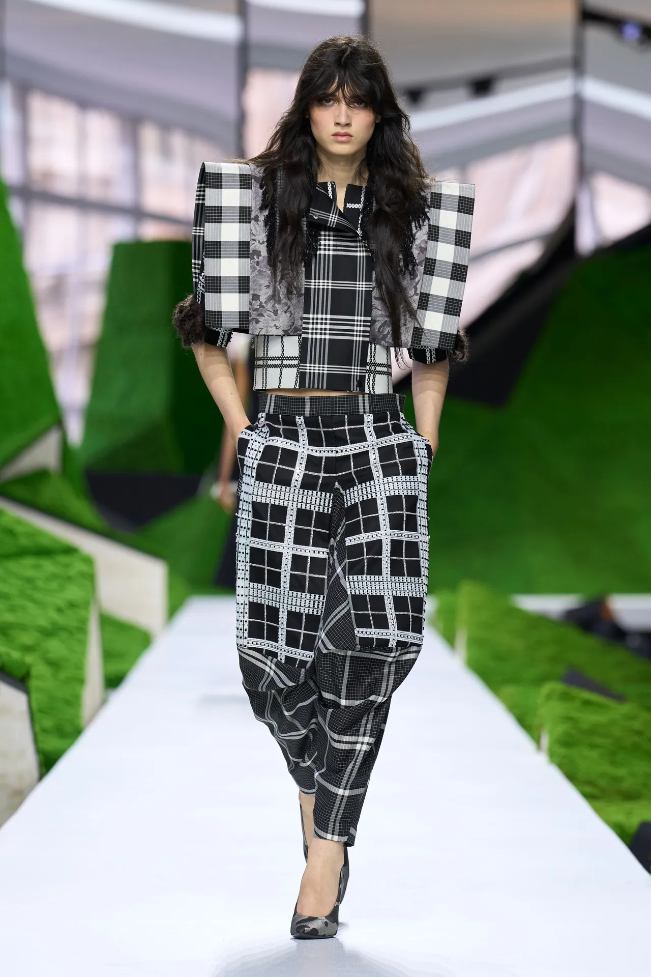 LV 2026秋冬大秀。品牌提供