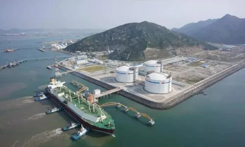 躲制裁被抓包！伊朗貨輪「載滿飛彈原料」駛離中國港口