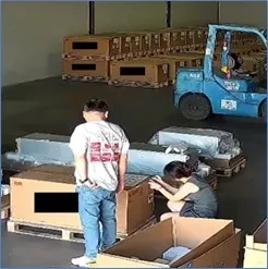 輝達伺服器遭調包。翻攝自X