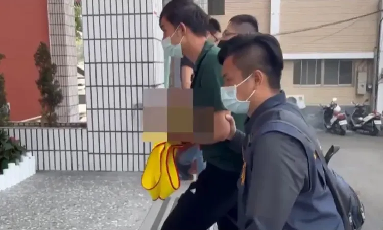 詹男為了同事欠他300元沒還，一氣之下縱火，所幸沒造成民眾損失。翻攝照片