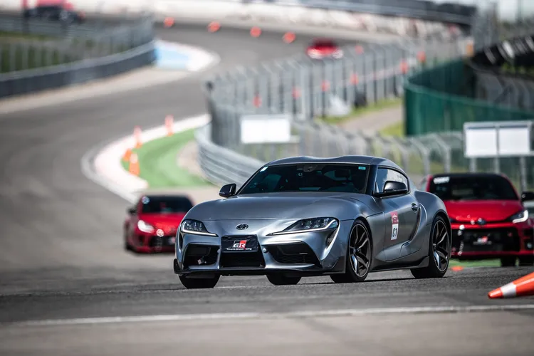 「GR賽車學校」精心設計三種不同課程，滿足各個階段的技巧訓練需求。業者提供