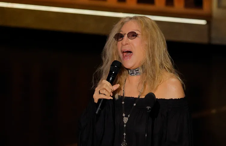 芭芭拉史翠珊獻唱。路透