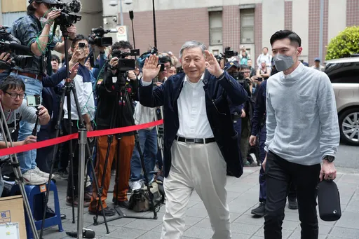 一度擠身股市4大天王意氣風發　沈慶京「控訴的人生」還有一場硬戰要打