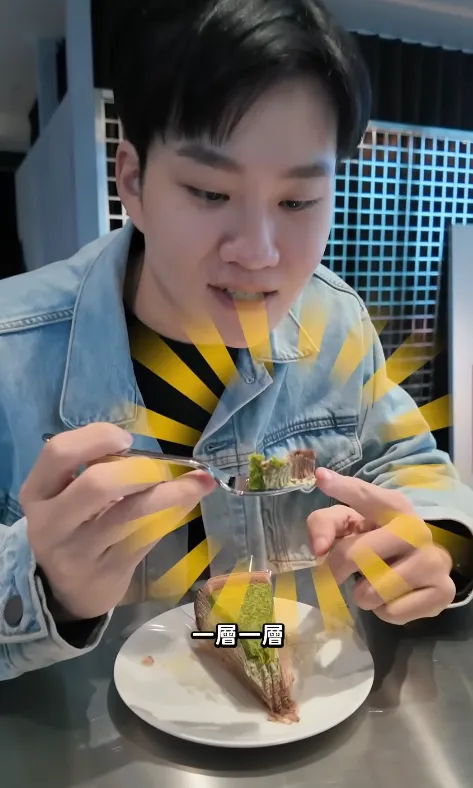 Joeman說杜拜巧克力千層好吃，但不到驚艷。翻攝Joeman IG