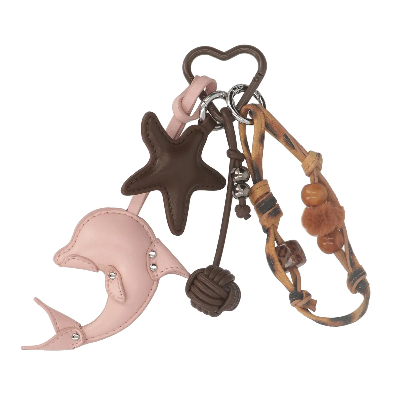 CHARLES & KEITH Delfina海豚海星吊飾，890元。品牌提供