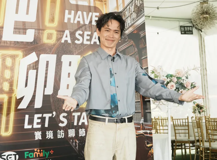 黃鐙輝表示這個世界上沒有什麼不行的。彭欣偉攝