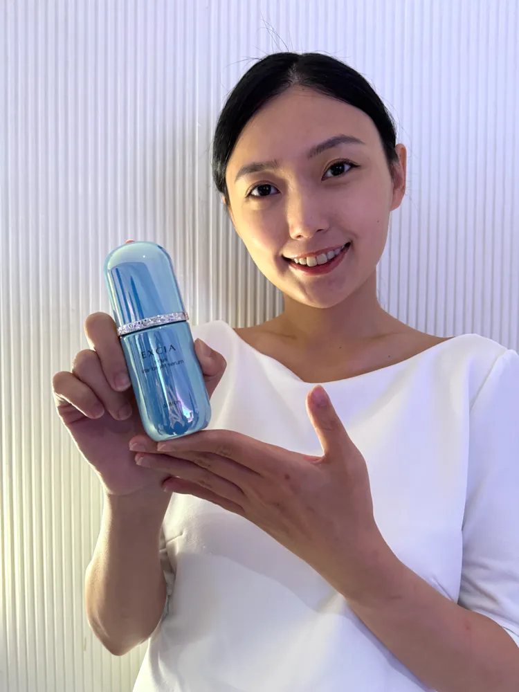 5月將登場的醫研級EXCIA妃思雅綻白之源星燦激光精華，40ml／5000元。張家玲攝