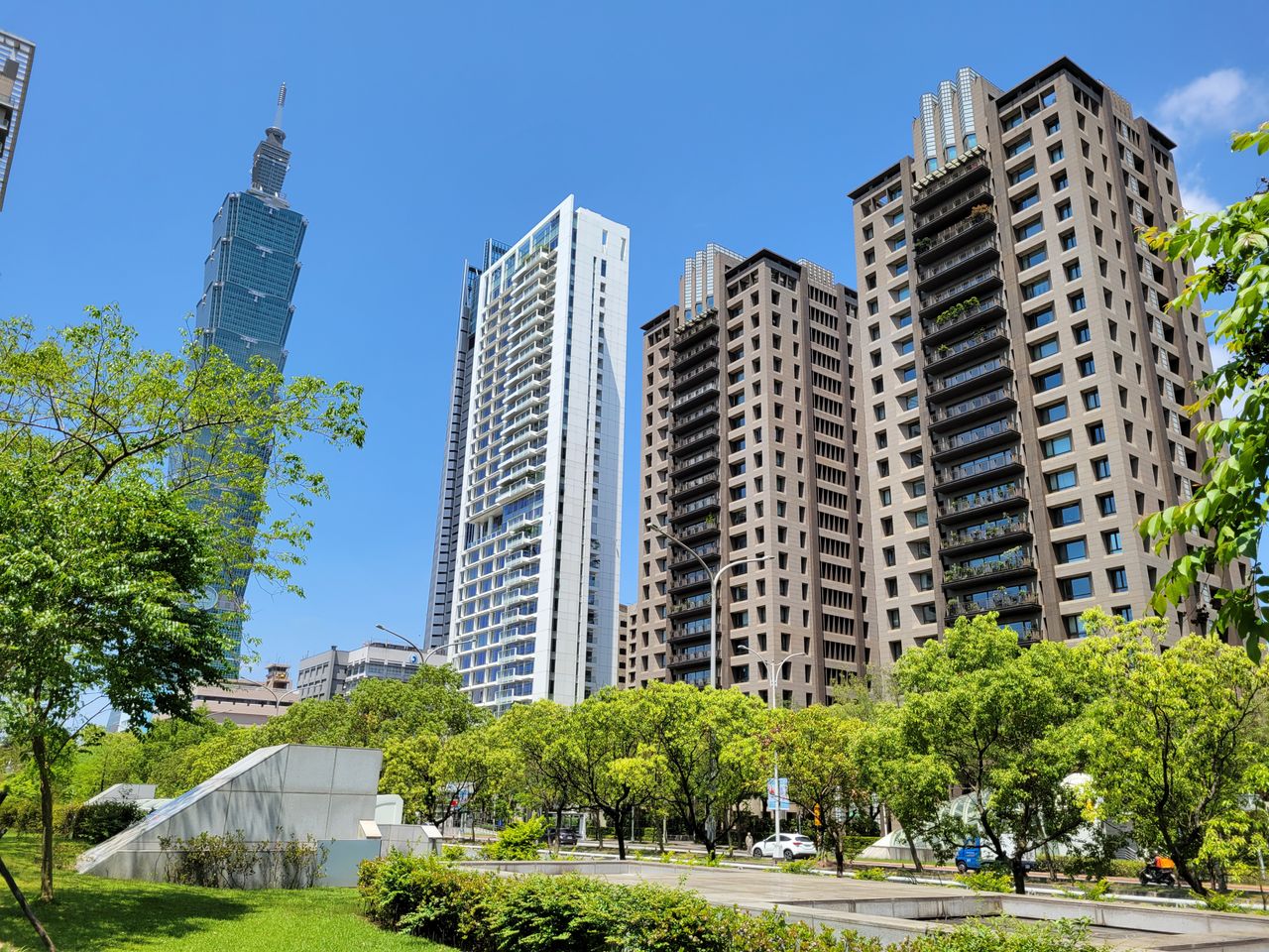 買豪宅增值賺價差 持有「台北信義」10年大賺3160萬元