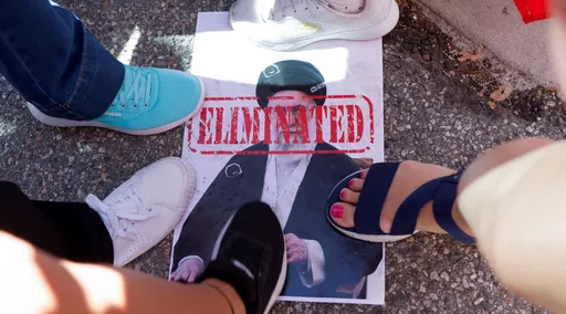 美國斬首伊朗最高領袖哈米尼一家　中國震驚：不是正在談判嗎