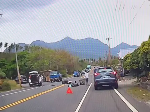 台11線富山路段汽車撞機車　30歲騎士送醫不治