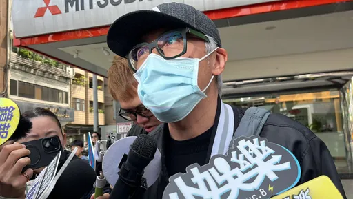 發起「小胖基金」照護袁惟仁8年　張宇久違現身滿頭白髮又超瘦