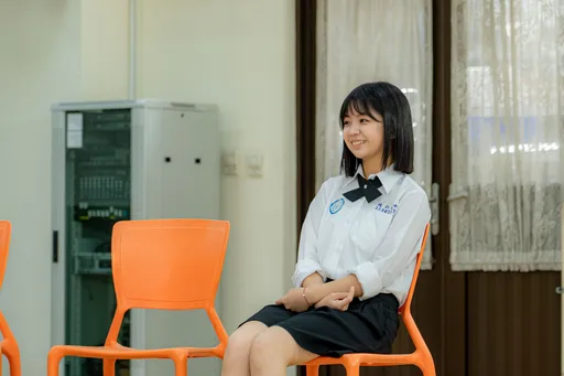 「俗女小嘉玲」18歲了！正妹學霸繁星錄取法律系