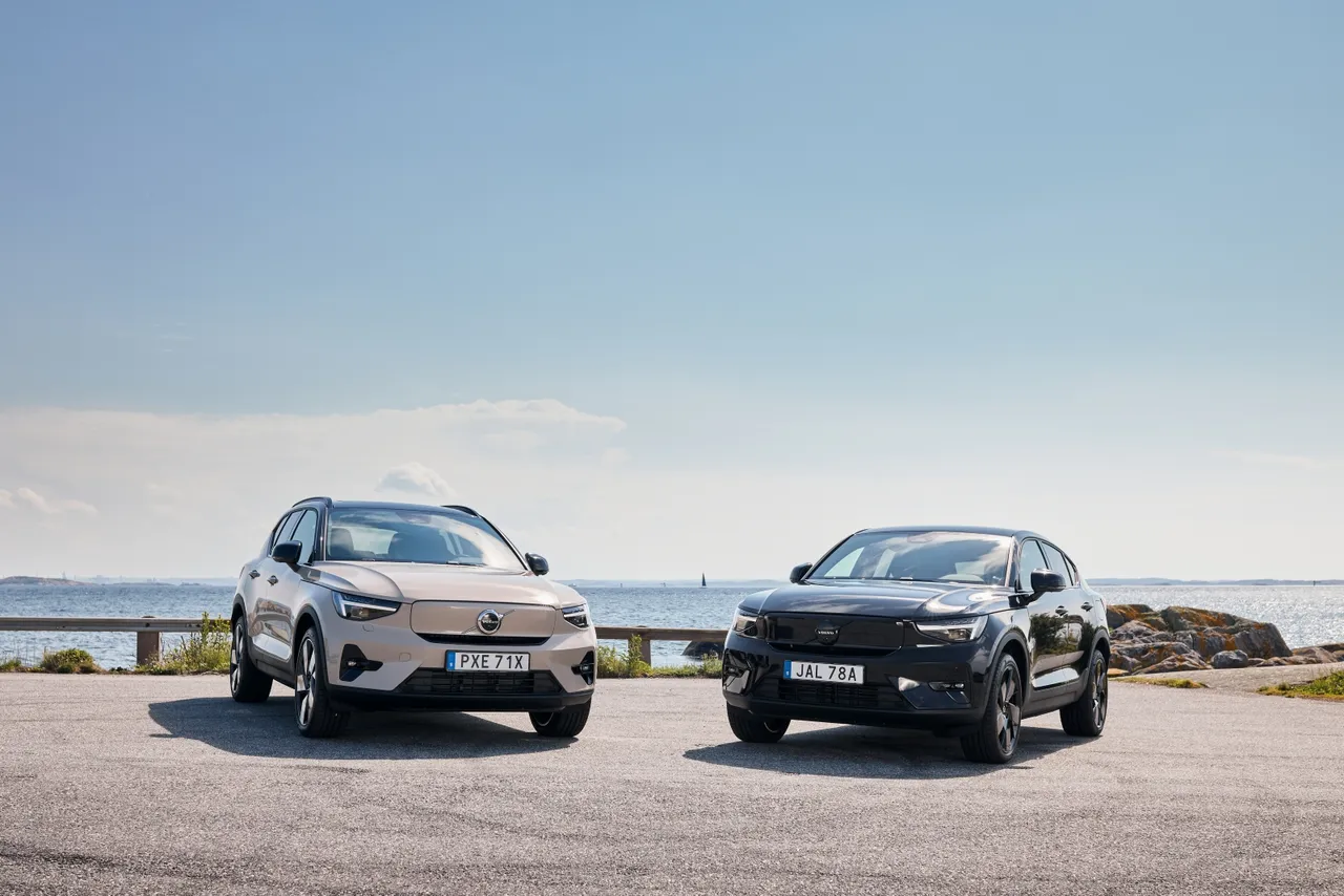 2026年式Volvo EX40、EC40與XC40同步亮相　建議售價169萬元起
