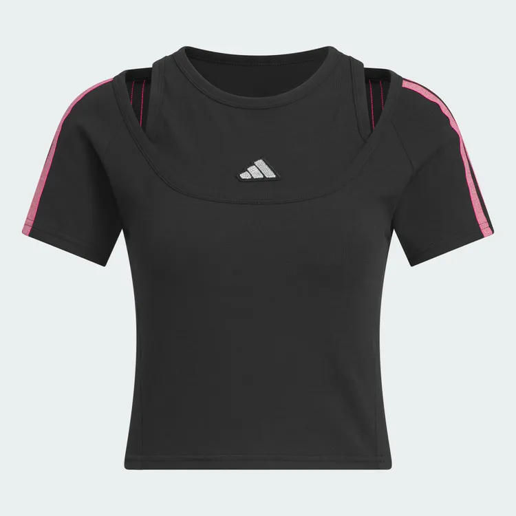 adidas「舞動系列」假兩件短版上衣，1290元。品牌提供