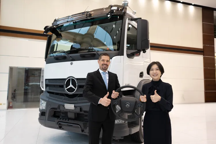 順益集團成立子公司「順賓商車」，全面接手Mercedes-Benz Trucks台灣市場銷售與服務業務 。順益集團提供