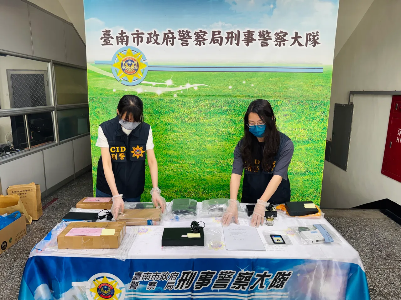 申請門號到府安裝可賺3000...小心成詐欺集團幫凶　南警逮3人送辦