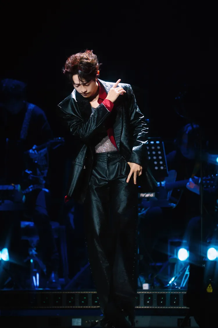 張棟樑澳門場感動收官！加碼暖心歌單精心打造馬年新春音樂派對。張棟樑第二十一個故事巡演官方提供