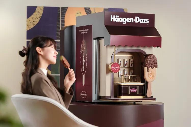 哈根達斯「奢享雪糕小舖」推出企業優享方案，凡企業購買雪糕達到指定數量，即能將哈根達斯專用冰箱進駐辦公室，讓員工們都能在繁忙中獲得珍貴的喘息犒賞片刻。業者提供