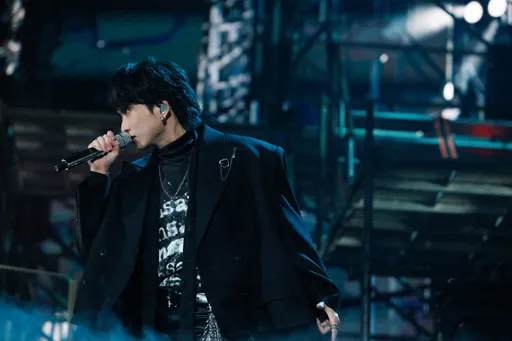 邱鋒澤情人節浪漫開唱　夢幻嘉賓一現身全場嗨瘋了