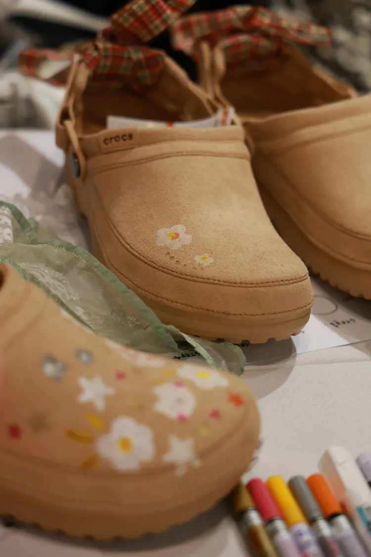 Crafted系列的柔軟麂皮可自由作畫。品牌提供